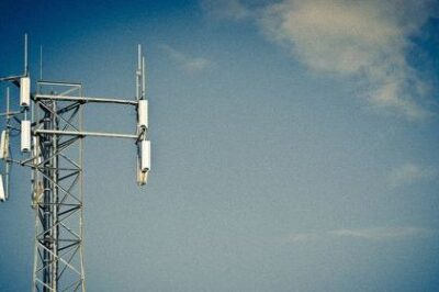 Crop of photo by Arlo Bates via Flickr