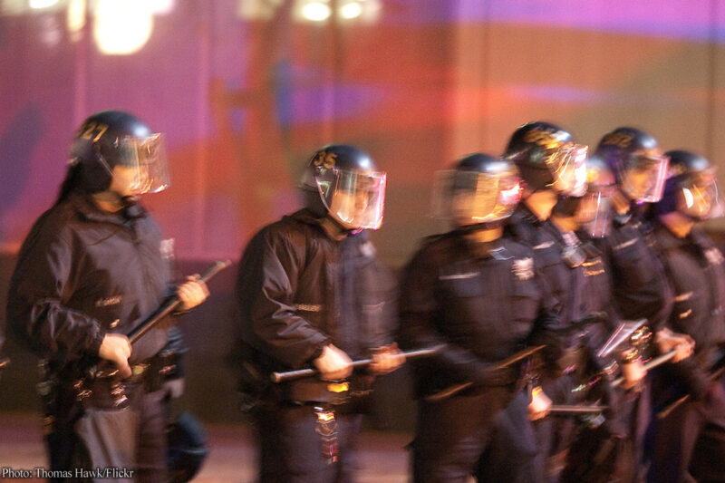 Photo of Oakland police in riot gear