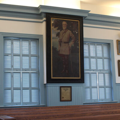 Robert E. Lee Portrait in Louisa County Courtroom